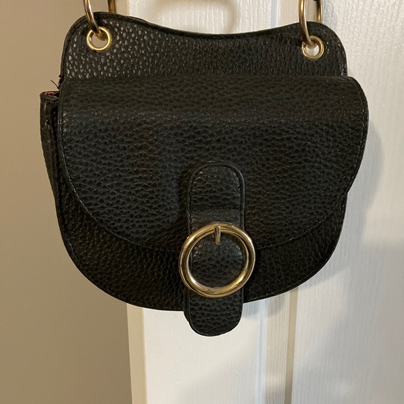 KISS ME COUTURE Purse - Picture 1 of 3